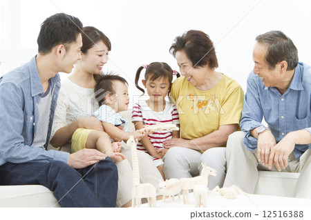 家庭高級三代圖片 12516388