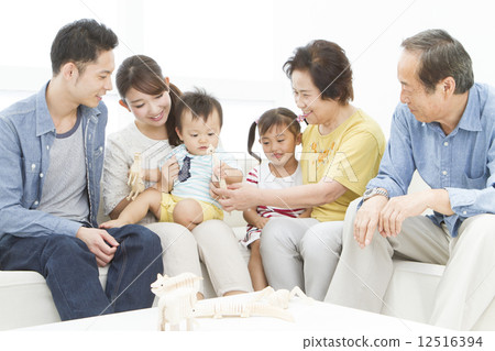 家庭高級三代圖片 12516394