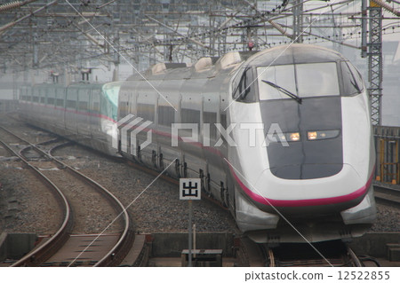 秋田新幹線小町編號（E3系列）+東北新幹線山本子問題（E5系列） 12522855