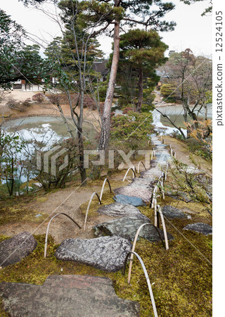 Paving stone continuing to Katsura Rikyu Awards Paving stone continuing to Katsura Rikyu Awards 12524105