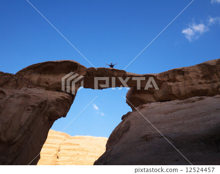 瓦迪拉姆01 12524457