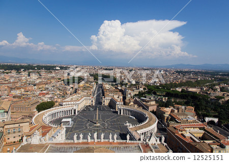 St. Peter's Square 12525151