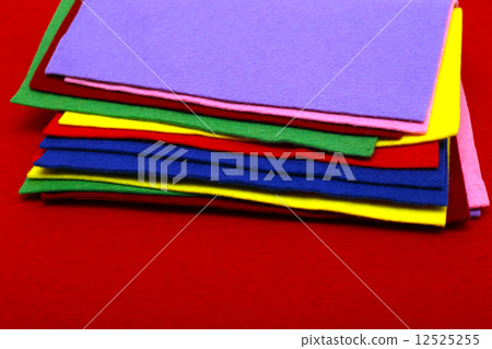 felt 12525255
