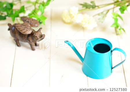 Natural image Natural image 12527380