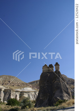 Strange rock 12528422