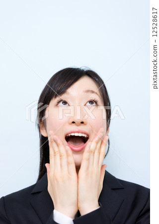 神奇的女人 神奇的女人 12528617