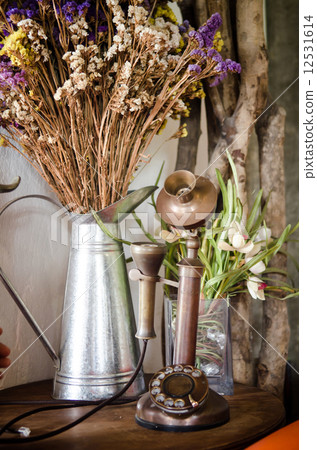 Retro telephone on table 12531614