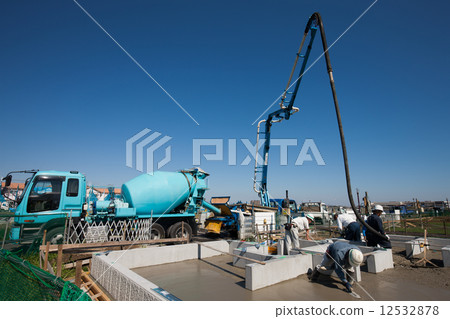 Construction of housing construction student conc 12532878