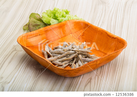 Dries anchovy 12536386