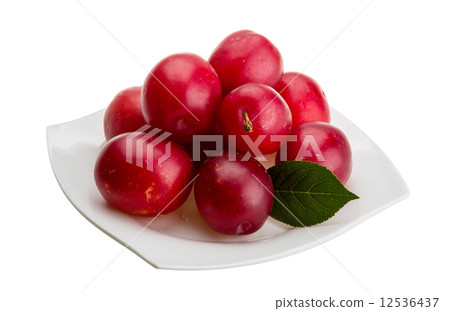 Damson plum 12536437
