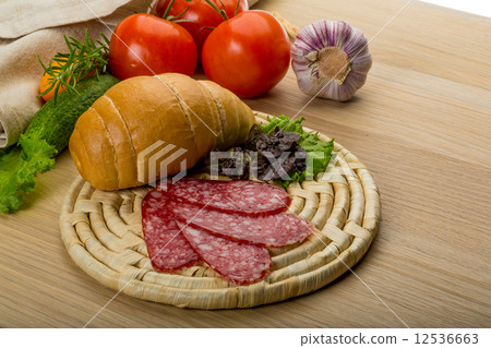 Salami 12536663