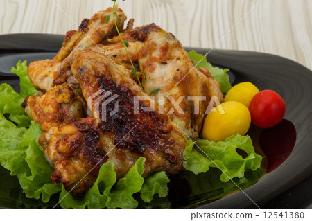 Chicken wings 12541380