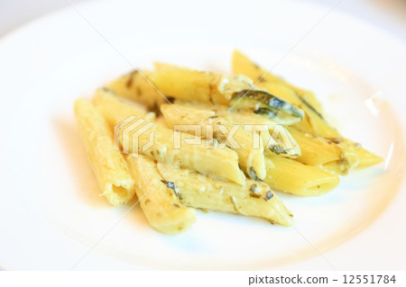 美味的通心粉 12551784