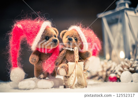 Small toy bears on a sleigh in christmas still life 12552317