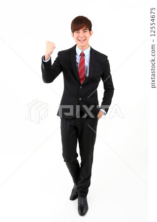 man walking with confidence 12554675