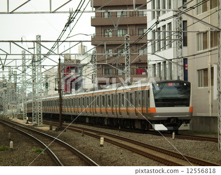 中央線E233系統吉祥寺站 12556818