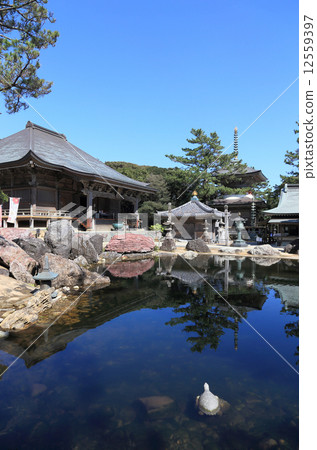 Shikoku Shrine Place No. 38 Buddhist temple "Kanji Fukuji" main hall Shikoku Shrine Place No. 38 Buddhist temple "Kanji Fukuji" main hall 12559397