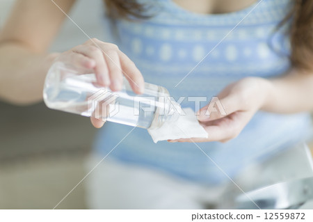 Skin care image 12559872