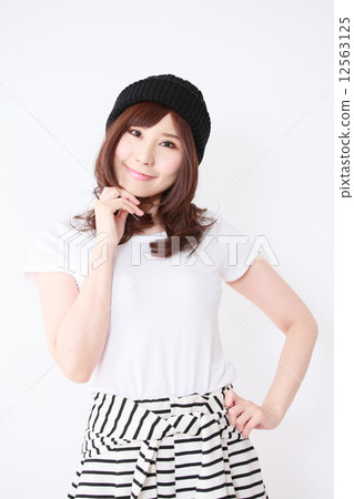 年輕的女士肖像 12563125