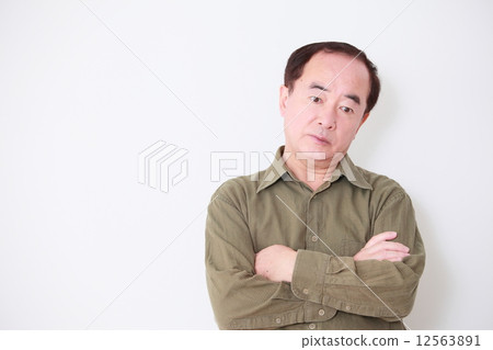 叔叔的形象 12563891