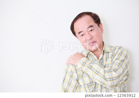 叔叔的形象 12563912