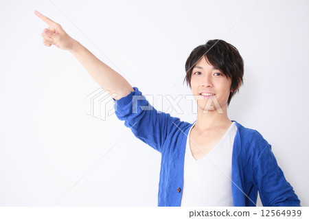年輕男子肖像 年輕男子肖像 12564939