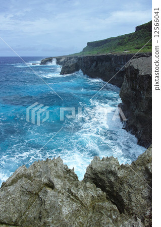 Rota Island mammoth cliff Rota Island mammoth cliff 12566041