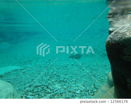 Azai Valley World in the water Azai Valley World in the water 12566176