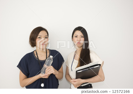 Two women with a bad appearance 12572166