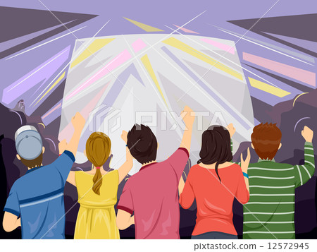 Concert Audience 12572945
