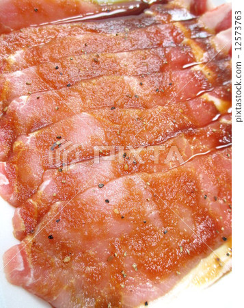 Grilled pork with ginger (add a flavor) 12573763