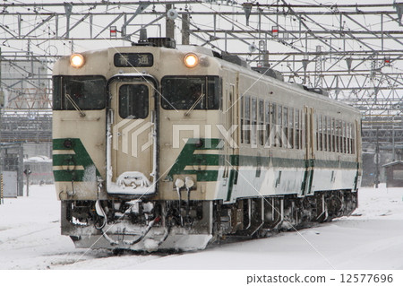 Oga line Kiha 48 12577696