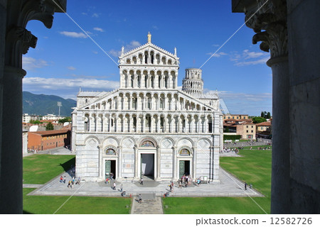 比薩斜塔大教堂廣場 12582726
