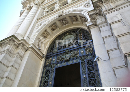Italian Bank Italian Bank 12582775