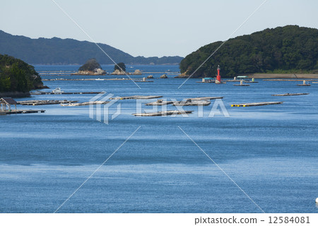 The sea of Ise Shima 12584081