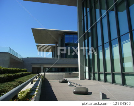 兵庫縣立美術館 兵庫縣立美術館 12584503