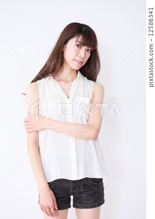 中間女性形象 中間女性形象 12586341