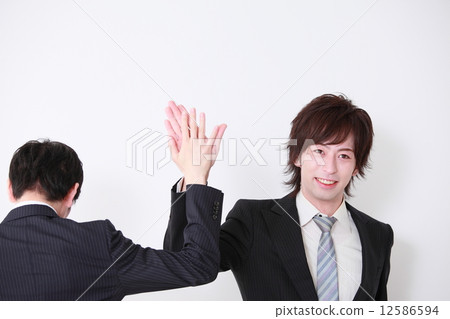 Business senior student junior 12586594