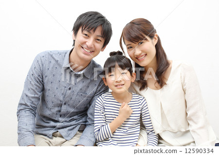 一個家庭 12590334