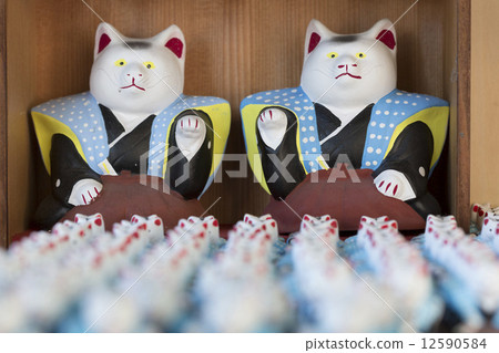 Sumiyoshi Taisha Kusunokusa's invitation cat 12590584