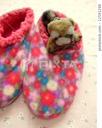 Warm room shoes 12591298