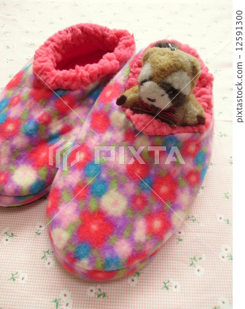 Warm room shoes 12591300