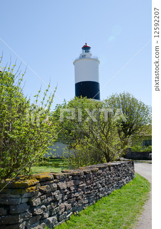 To the lighthouse To the lighthouse 12592207