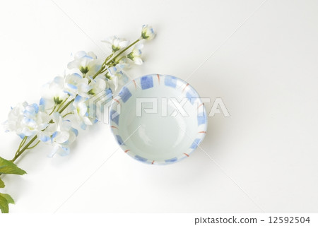 小碗 小碗 12592504