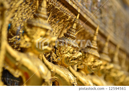 Statue of Garuda 12594561