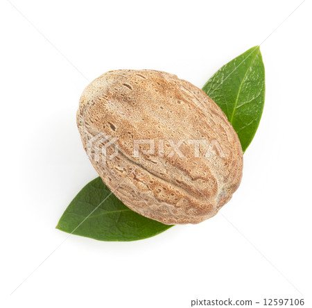 nutmeg on white nutmeg on white 12597106