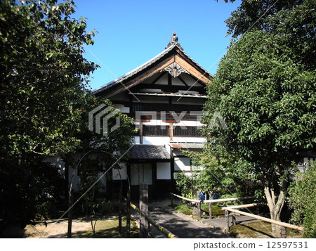 Tsukishoin Tsukishoin 12597531