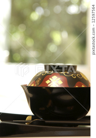 Natural wood lacquerware Natural wood lacquerware 12597564