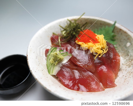 金槍魚蓋飯碗 12598696