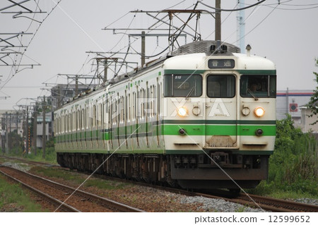 信越本線115系列(6輛:長岡⇔新潟) 信越本線115系列(6輛:長岡⇔新潟) 12599652